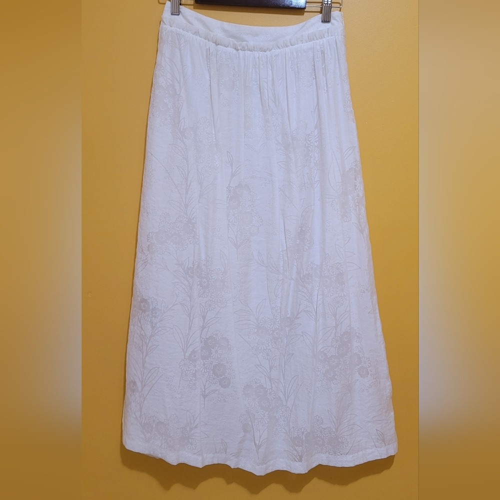 Love Moschino Size 2 White Midi Skirt Sheer Overlay Floral
